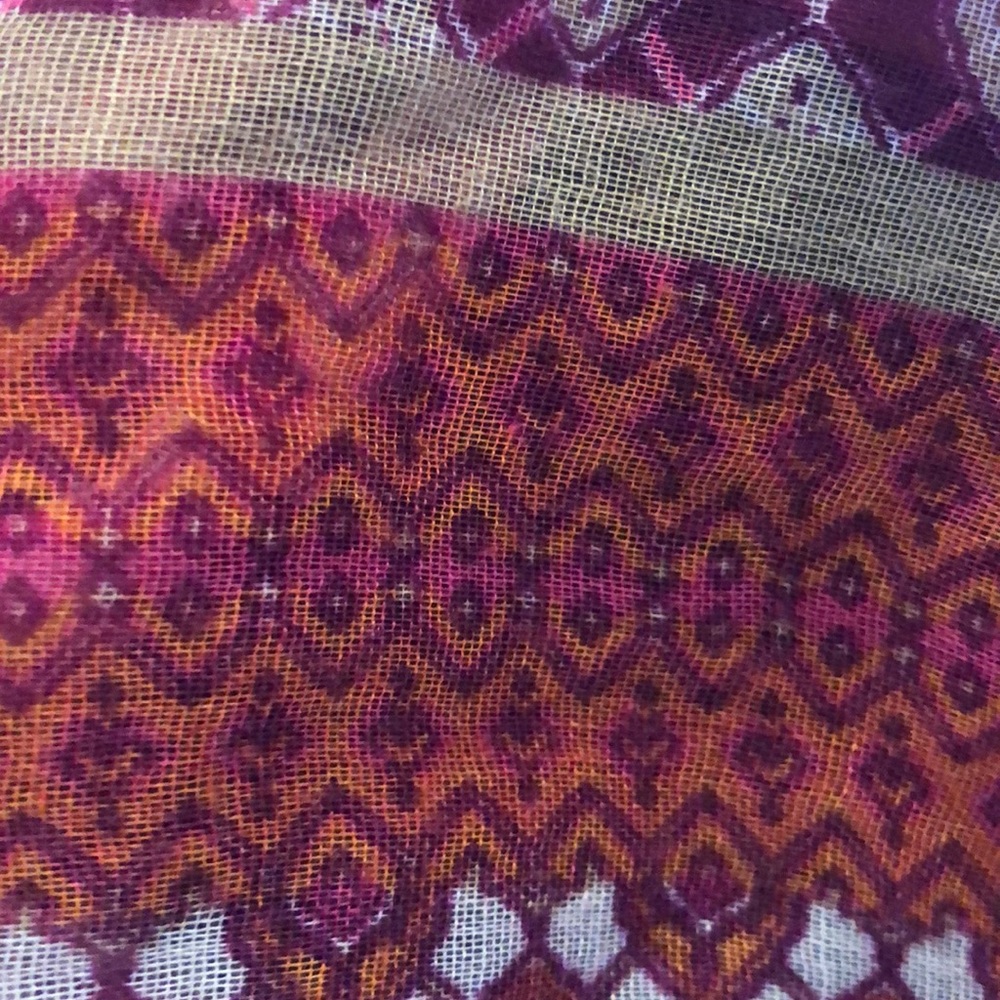 Patterned Infinity Scarf - Picture 4 of 4